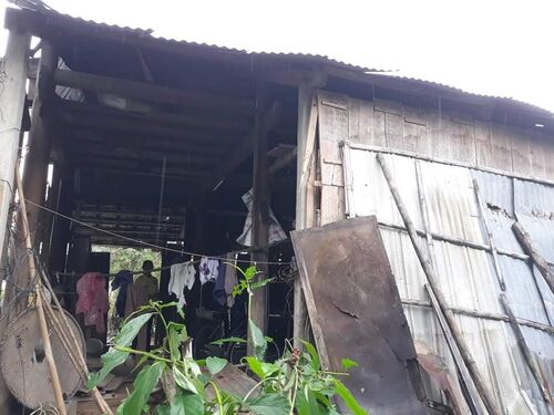 Đi thăm và giúp đỡ đồng bào nạn nhân bão lụt nghèo tại Đại Lộc, Quảng Nam