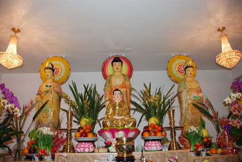 Tết Tân Mão tại chùa Phổ Hiền