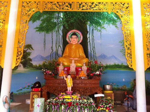 Hình ảnh lễ Phật đản tại chùa Phú Thọ (Đại Lộc, Quảng Nam)