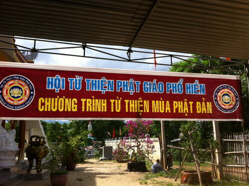 Hình ảnh từ thiện mùa Phật đản tại Quảng Nam