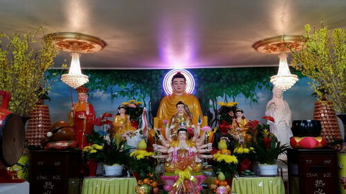 Tết tại chùa Phổ Hiền