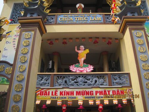 Hình ảnh từ thiện mùa Phật đản tại thành phố Quy Nhơn