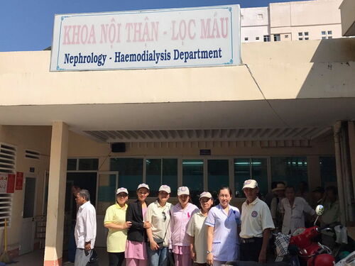 Hình ảnh thăm và giúp đỡ bệnh nhân nghèo tại thành phố Quy Nhơn, Bình Định và huyện Đại Lộc, Quảng Nam nhân mùa Vu Lan