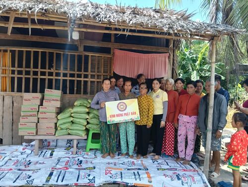 Hình ảnh chương trình từ thiện mùa Phật đản PL 2569 - DL 2025 tại Cà Mau