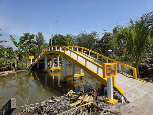 Khánh thành cây cầu thứ 13 giúp đồng bào nghèo tại Cà Mau